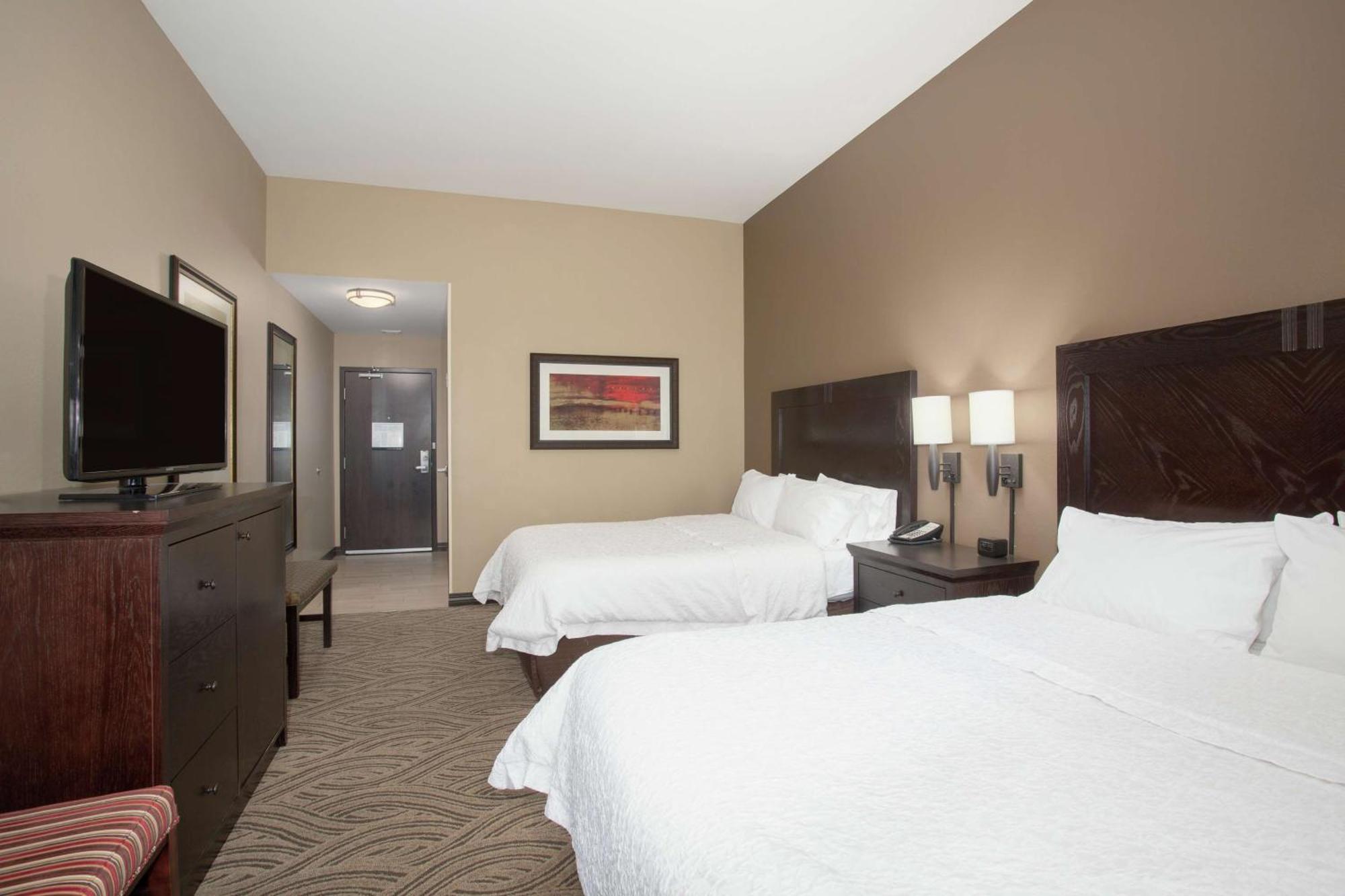 Hampton Inn & Suites I-35/Mulvane Exterior photo