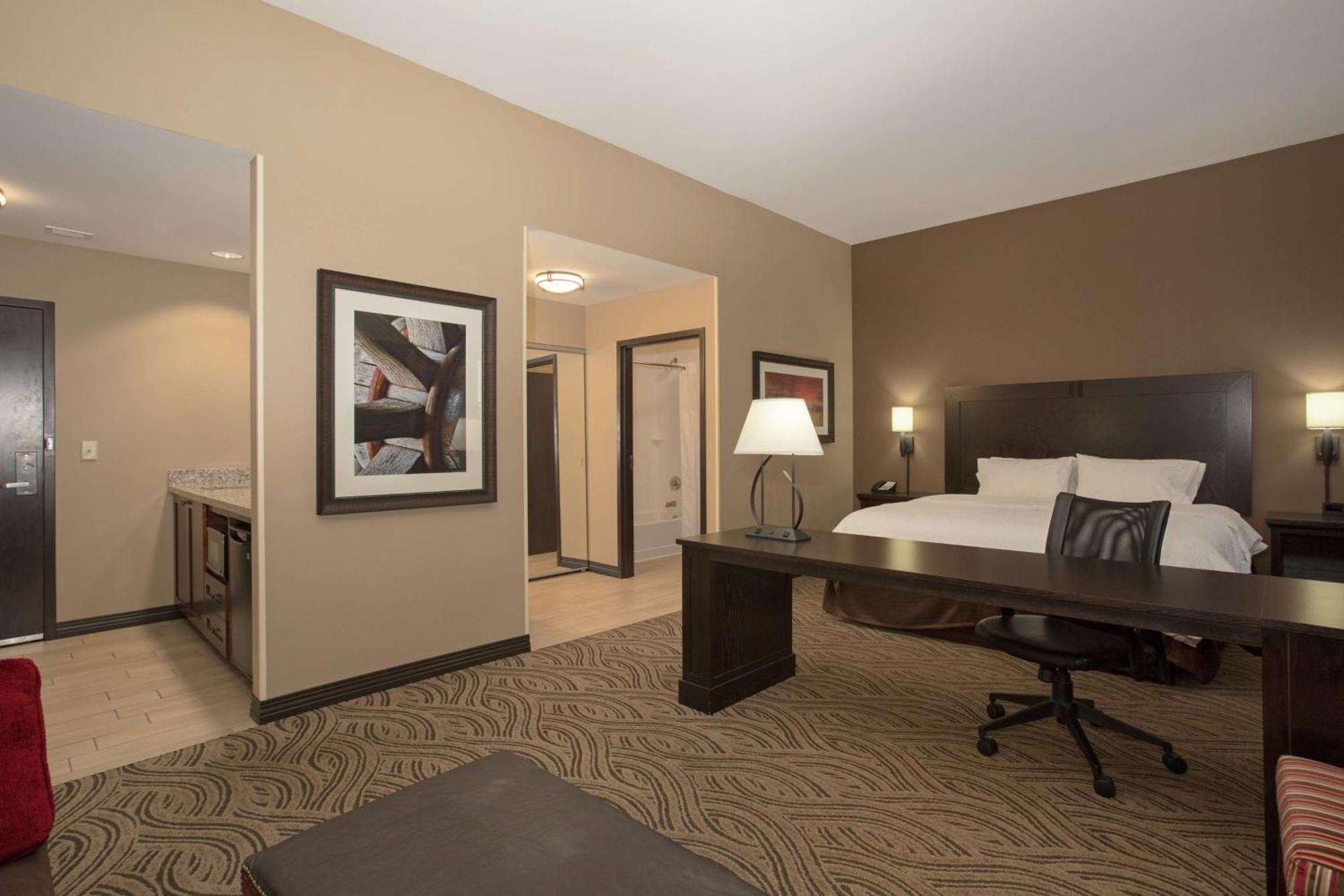 Hampton Inn & Suites I-35/Mulvane Exterior photo